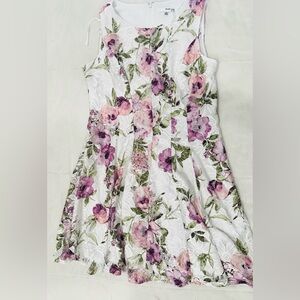 Studio One White Floral Lace Dress
